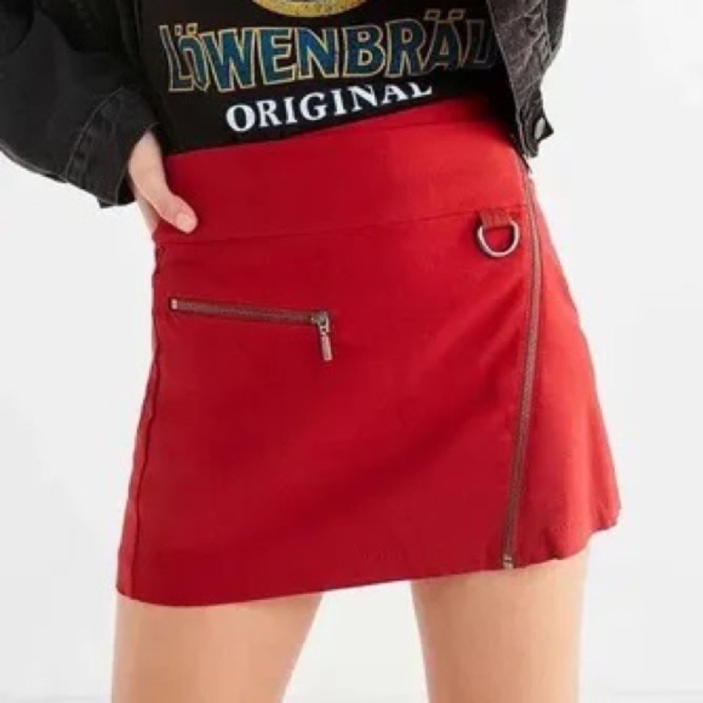 Urban outfitters silence and noise red utility mini skirt | Size small